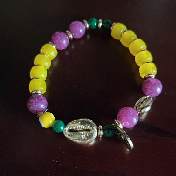 🎁 GIFTED 🎁 Handcrafted Bracelet - Picture 3 of 5